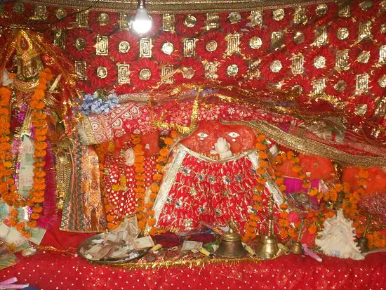 ब्राह्मणी माता मंदिर - बारां में घूमने की जगह | आस्था और भक्ति का प्रमुख केंद्र ब्राह्मणी माता मंदिर, बारां का प्रसिद्ध धार्मिक स्थल।
