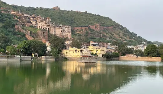 बूंदी में घूमने की जगहें